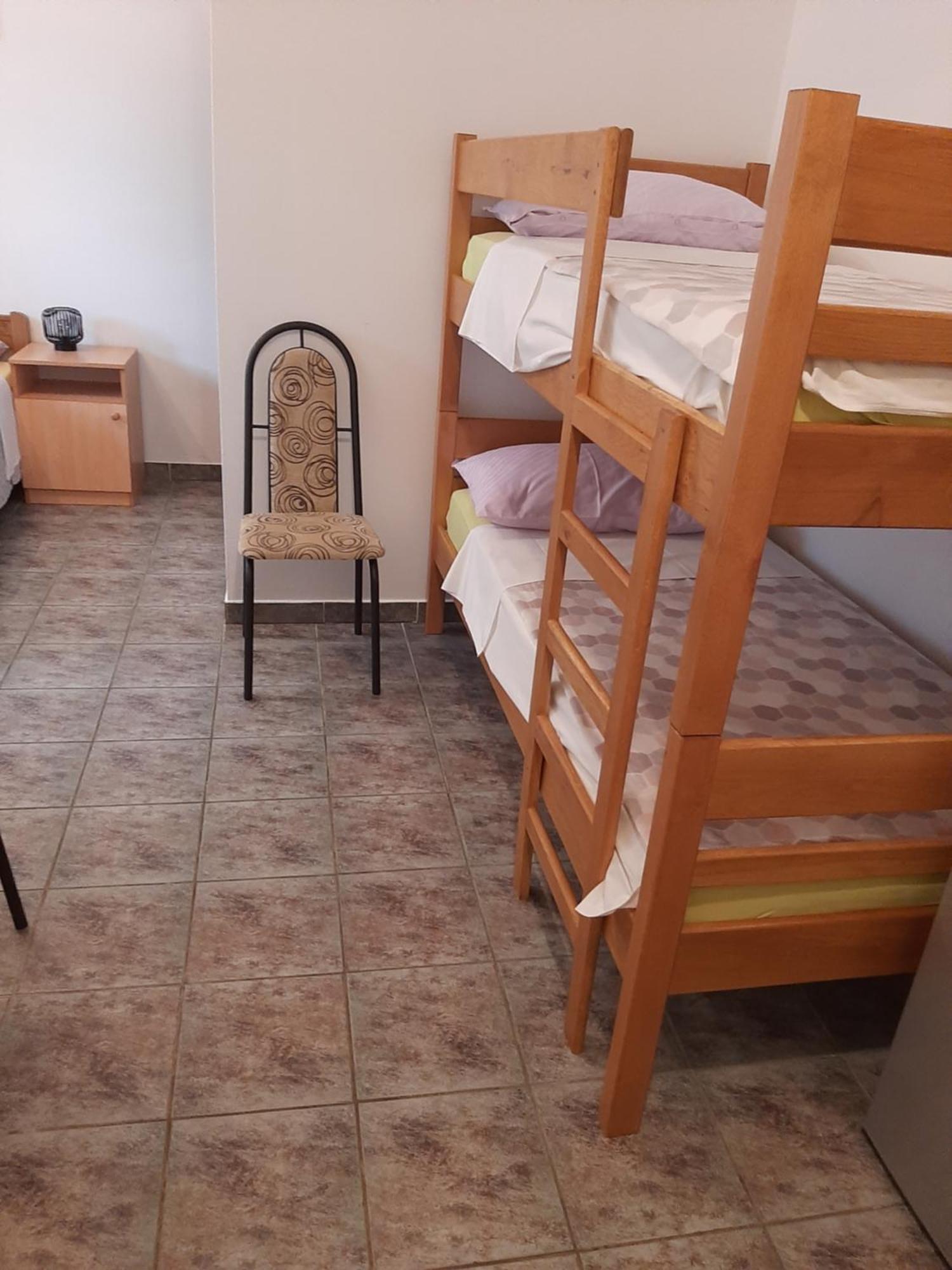 Apartments Marta Starigrad Paklenica Rum bild